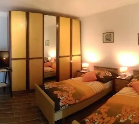 Apartment Apartman Pula Pula